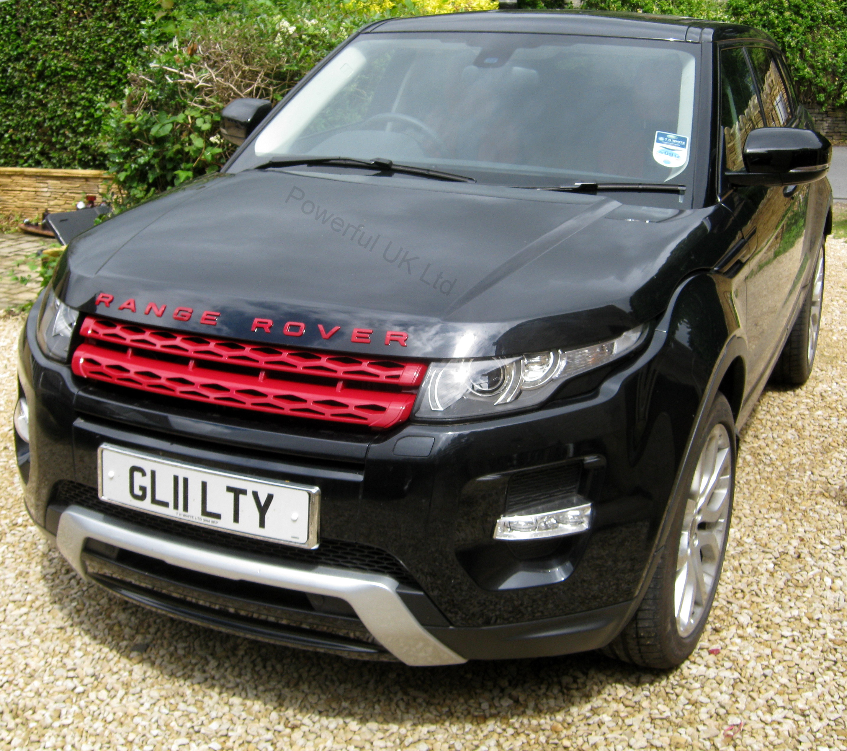 Gloss RED lettering for Range Rover Evoque Dynamic prestige logo